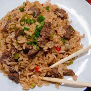 Super easy and better than takeout Chinese Beef and Rice.