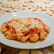An easy recipe for making potato gnocchi pasta.