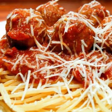 Classic Italian spaghetti and meatballs recipe.