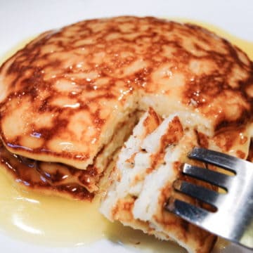 Rice Griddle Cakes With Butter Sauce 2 Rice griddle cakes