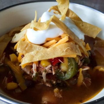 Super Easy Slow Cooker Chicken Fajita Soup 2 Chicken fajita soup e1512145467159