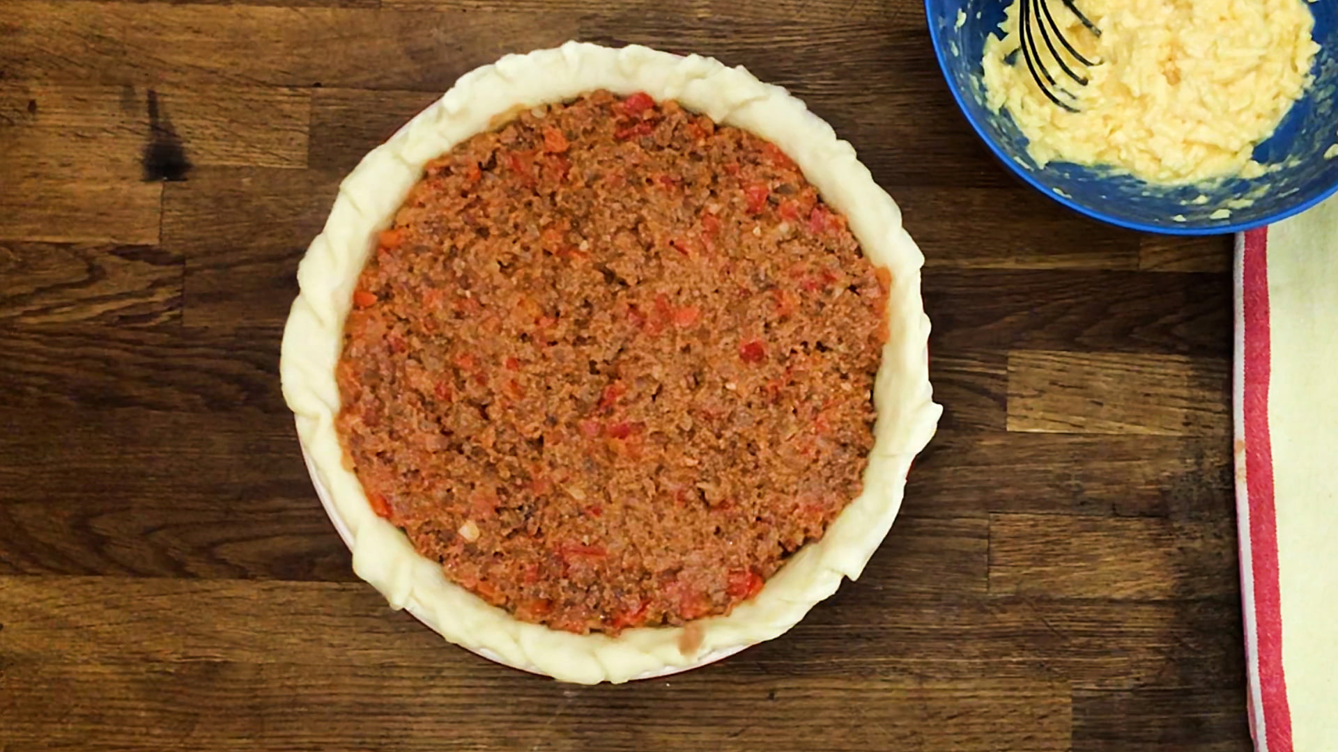 Best "Cheeseburger" Pie - Comfortable Food