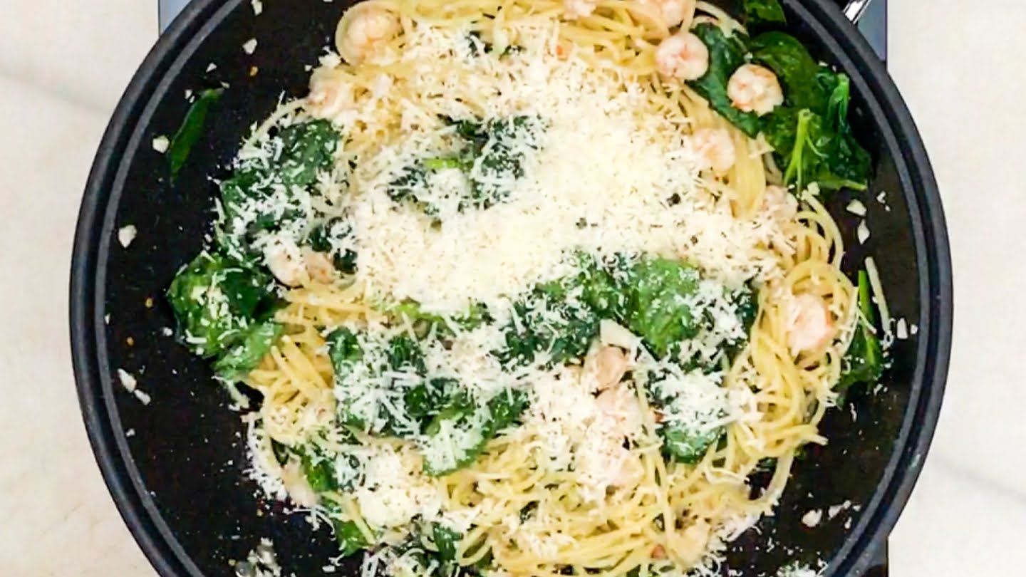 Shrimp spinach pasta