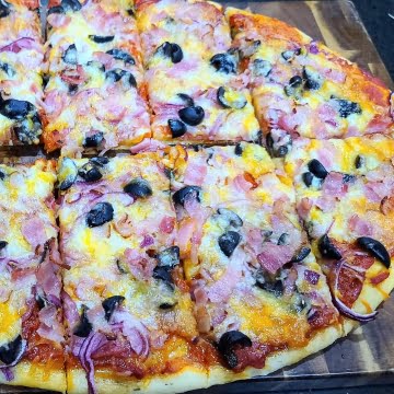 Featured no yeast pizza