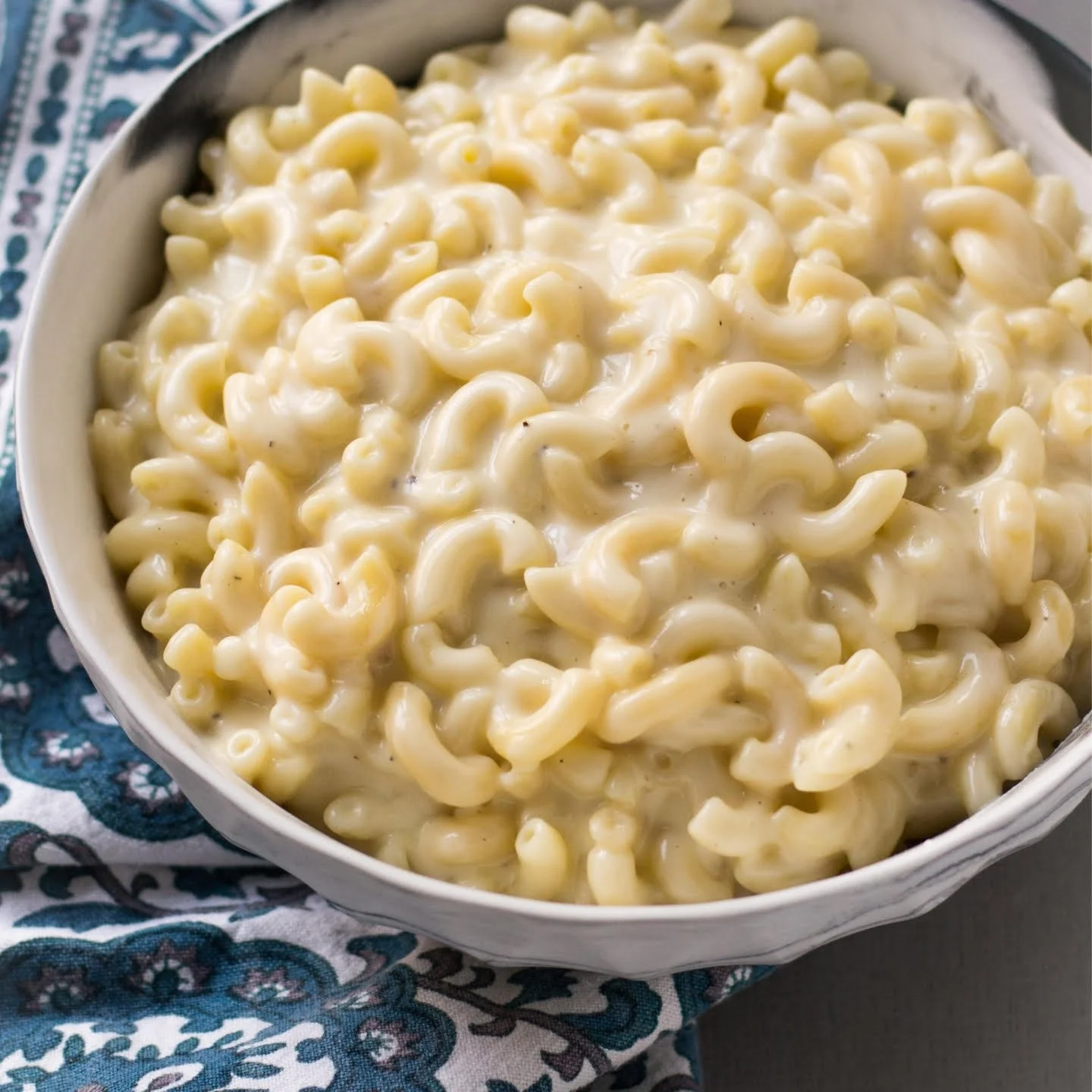 white cheddar mac and cheese