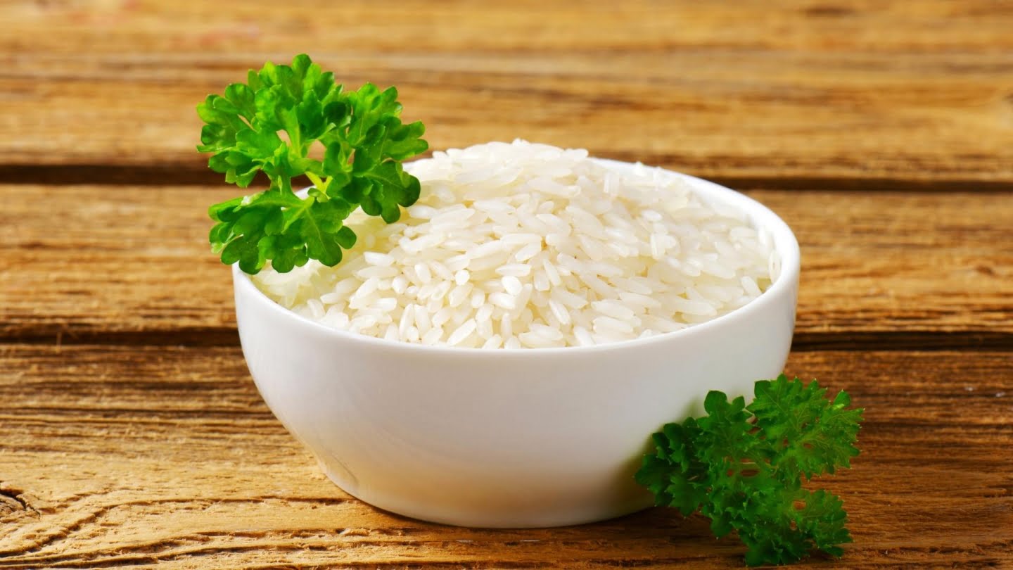 Jasmine rice serve in a bowl
