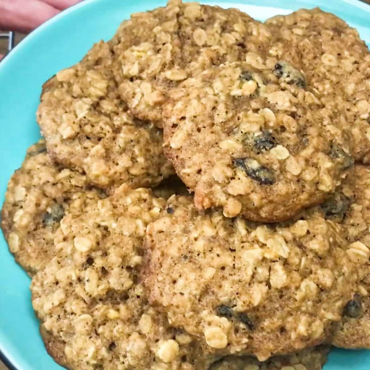 Oatmeal Raisin Cookies