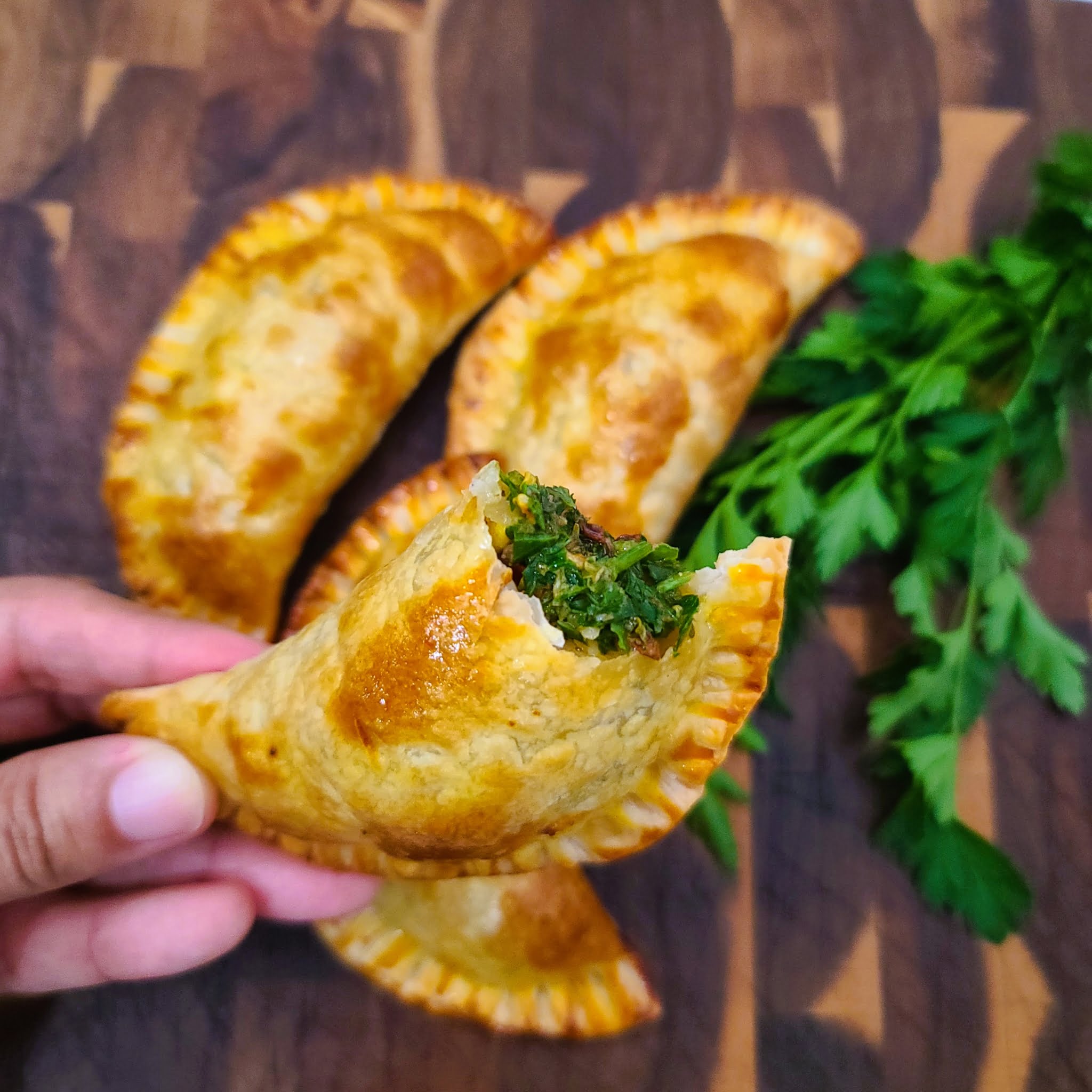 Baked Beef Empanadas (Crispy and Flaky) Comfortable Food