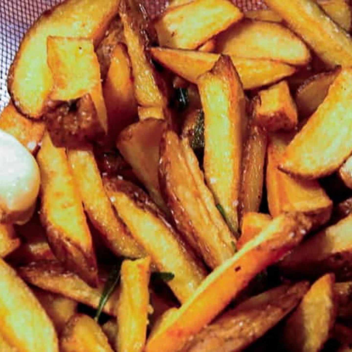 Italian-style French Fries with Garlic and Rosemary