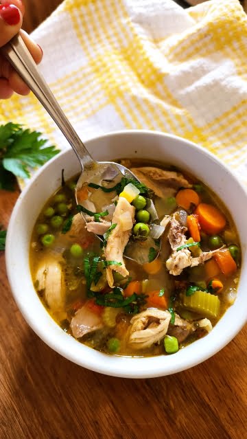 Chicken Vegetable Soup (Easy and Healthy) - Comfortable Food