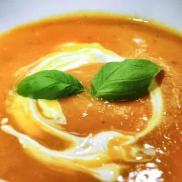 PERFECTLY SIMPLE PUMPKIN SOUP