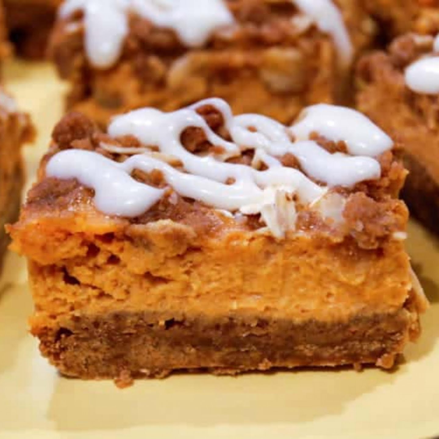 PUMPKIN GINGERBREAD BARS