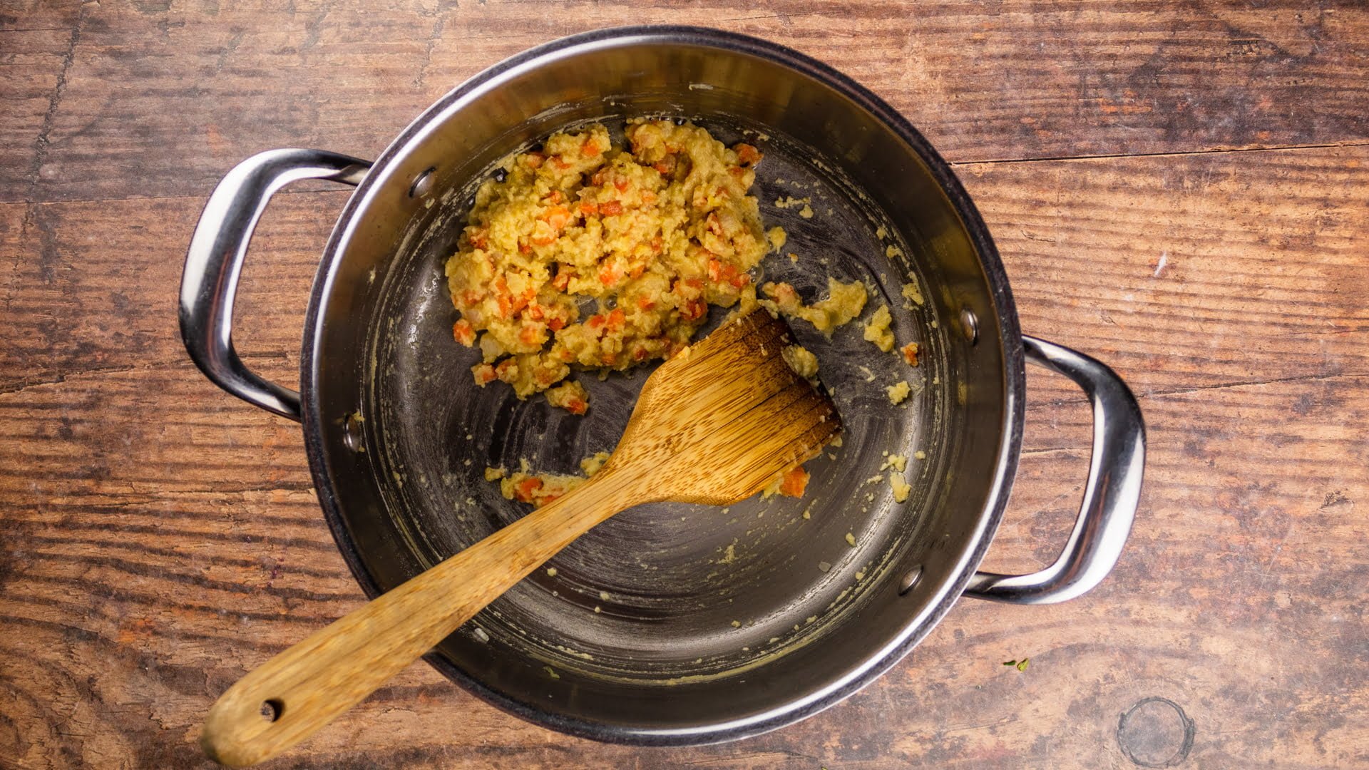 Homemade Cream of Chicken Soup (Easy Recipe) - Comfortable Food