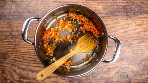 Homemade Cream of Chicken Soup (Easy Recipe) - Comfortable Food