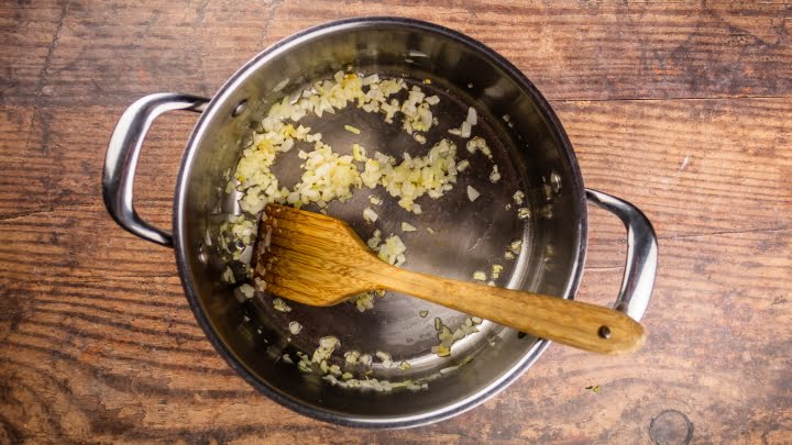 Homemade Cream of Chicken Soup (Easy Recipe) - Comfortable Food