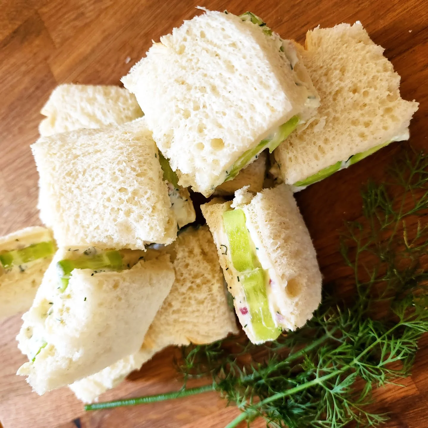 Cucumber sandwich