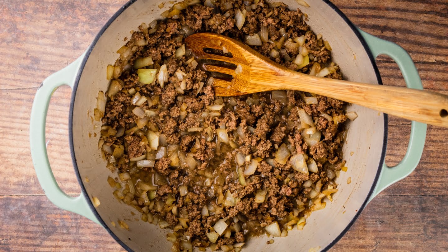 Add the ground beef, onion, and minced garlic