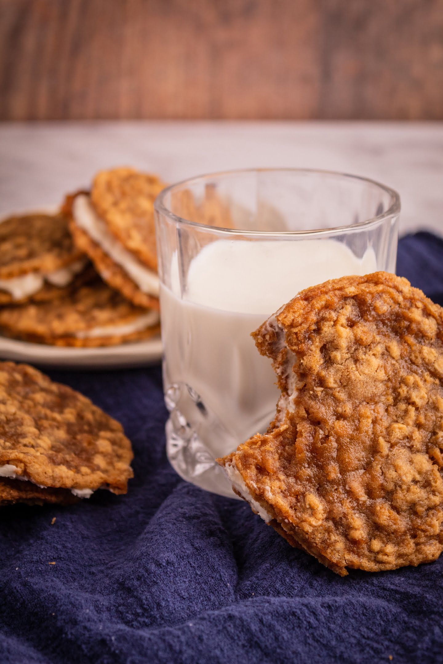 oatmeal cream pie serving