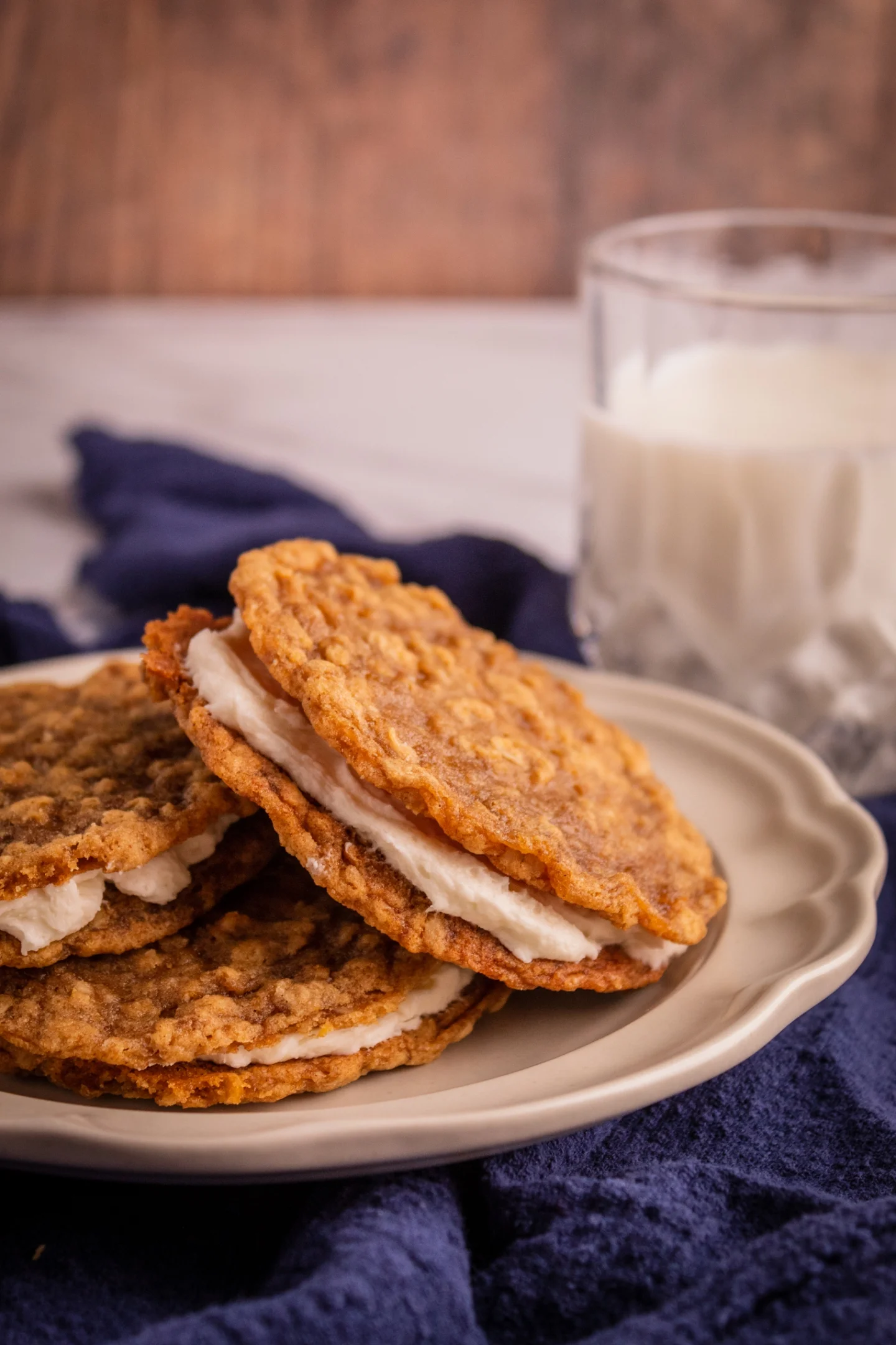 oatmeal cream pie serving