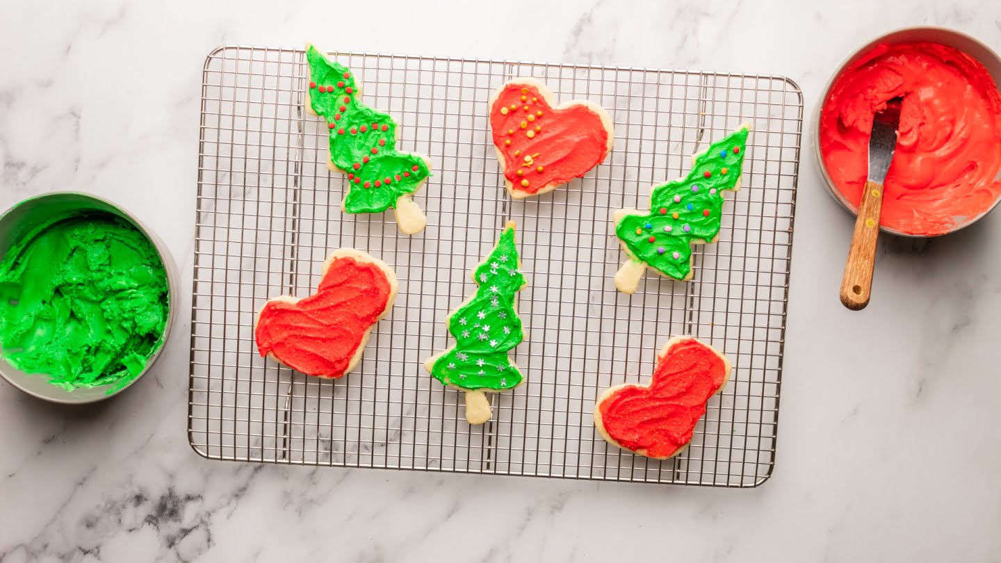Use a spatula to spread or a piping bag to pipe the icing on the cooled cookies. Enjoy!