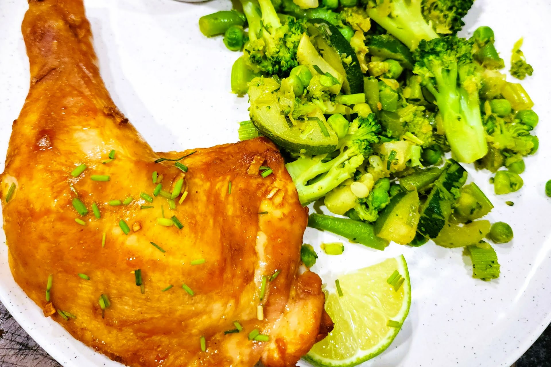 Baked Chicken Legs (Easy Recipe!) - Comfortable Food
