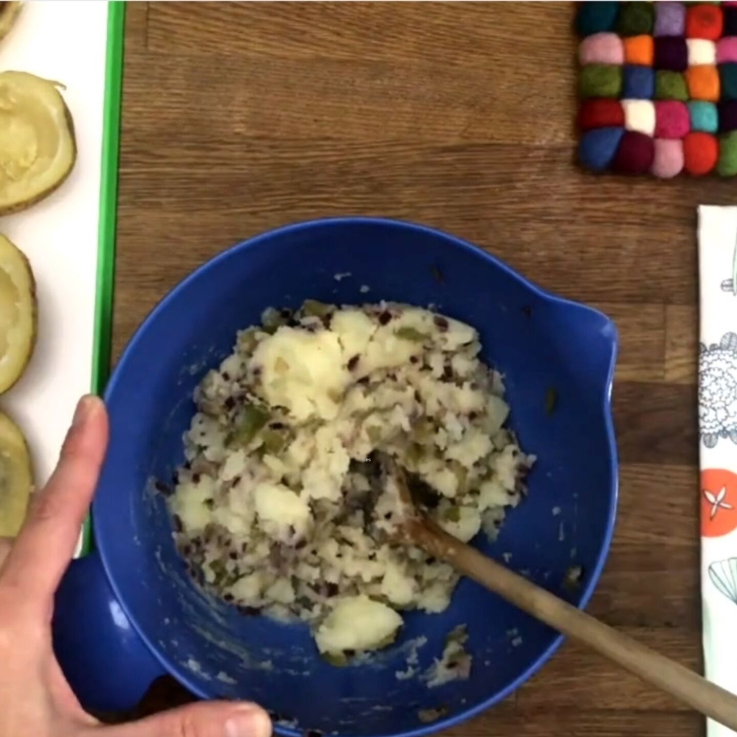 Mix the cooked peppers and onions with mash potatoes