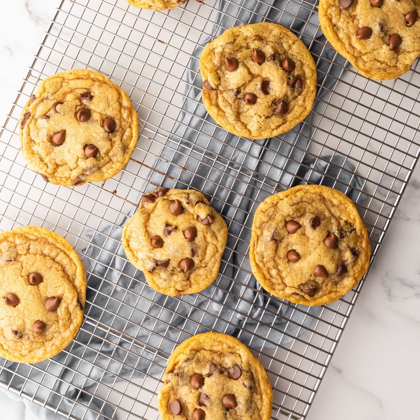 Chocolate chip cookies - featured